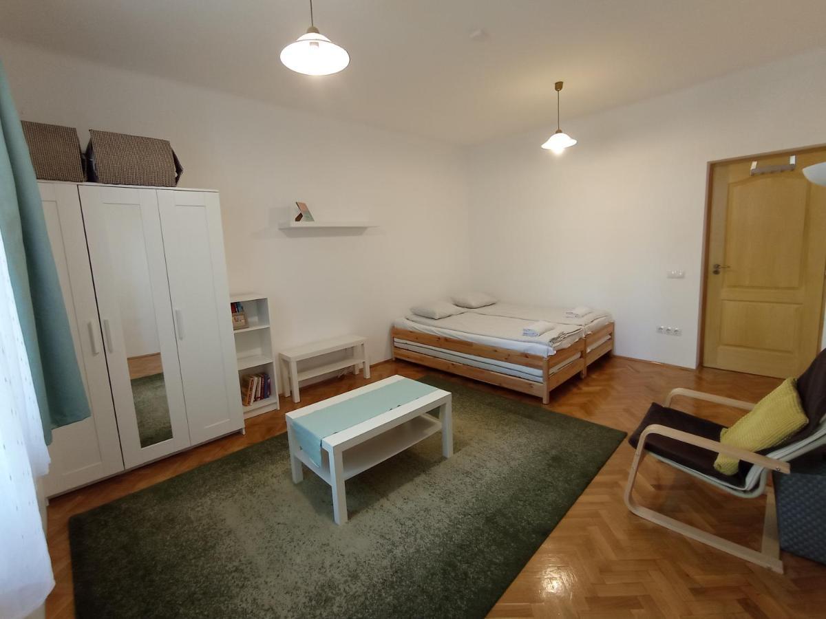 Gizella Apartman Apartman Eger Kültér fotó